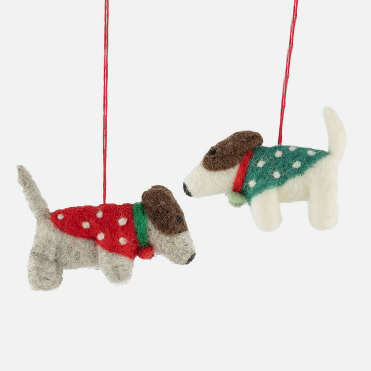 Ornement en feutre chien