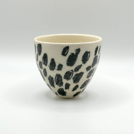 Black spots ceramic cup