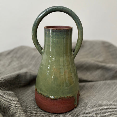 Grand vase vert en argile rouge