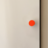 Poignée bouton rond rouge neon