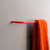 Porte serviette rouge neon