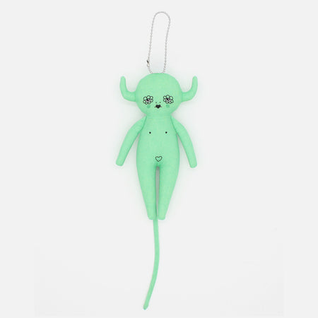 Poupée porte-bonheur décorative 'Mint Devil'