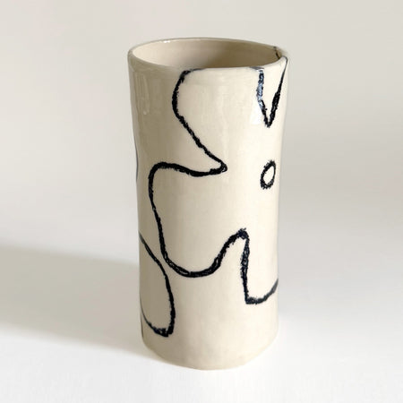 Vase fleurs au trait