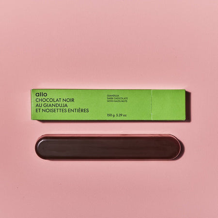 Dark chocolate with gianduja and whole hazelnuts