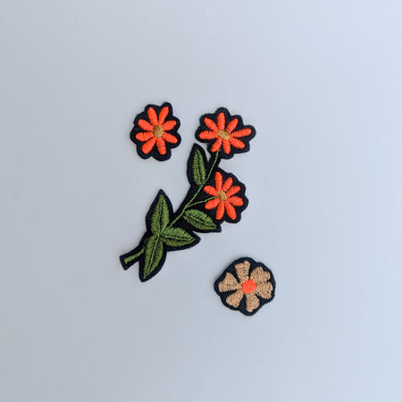 Ensemble de 3 patches noires Camomille