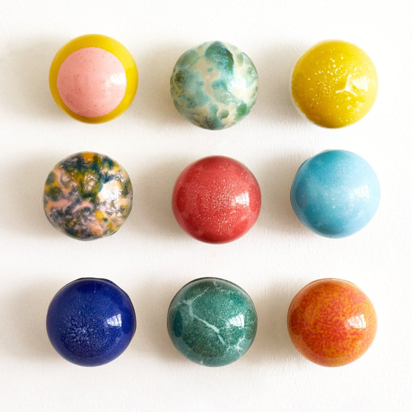 Perle murale en céramique [couleurs variées]
