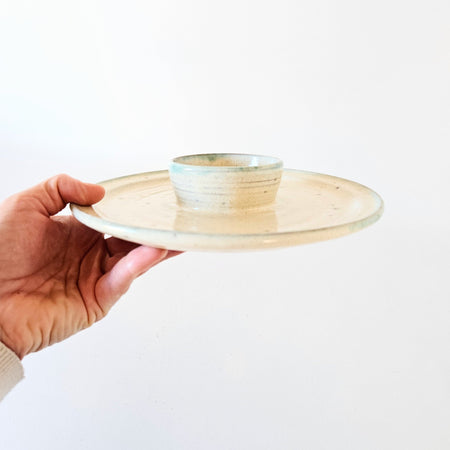 Plat de service vintage en céramique artisanale, Nouvelle Écosse