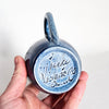 Tasse bleue vintage en céramique artisanale