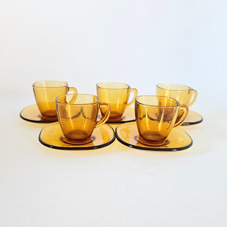 Lot de 5 tasses et coupelles jaunes à espresso vintage Vereco