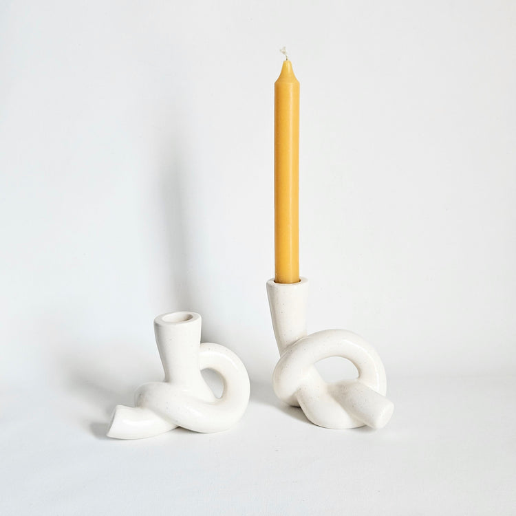Lot de 2 bougeoirs Torsade vintages en céramique