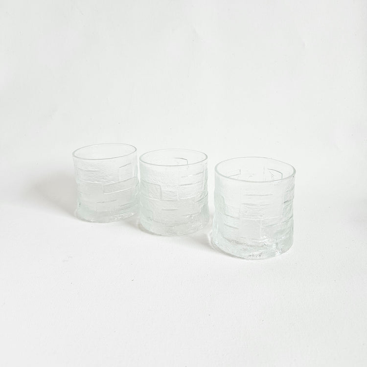 Set of 3 vintage textured whisky glasses