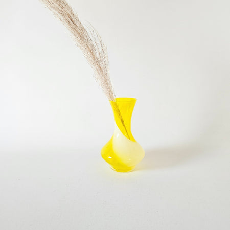 Soliflore en verre dépoli jaune seconde main