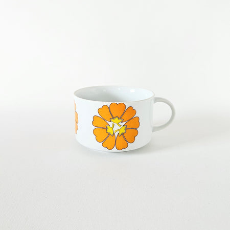 Tasse vintage en céramique 1970s