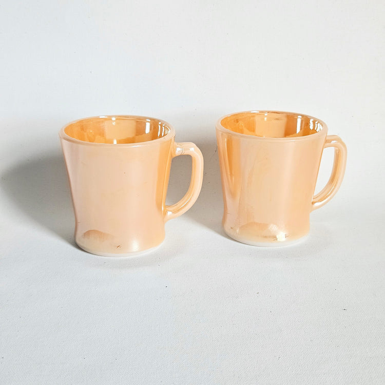 Lot de 2 tasses irisées vintage Peach, Anchor Hocking Fire King