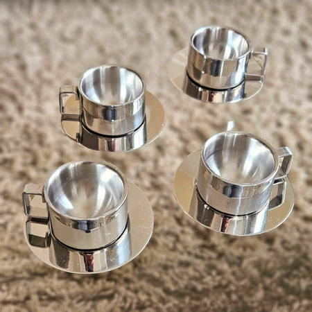 Lot de 2 tasses à espresso vintages, chrome stainless steel, Italy