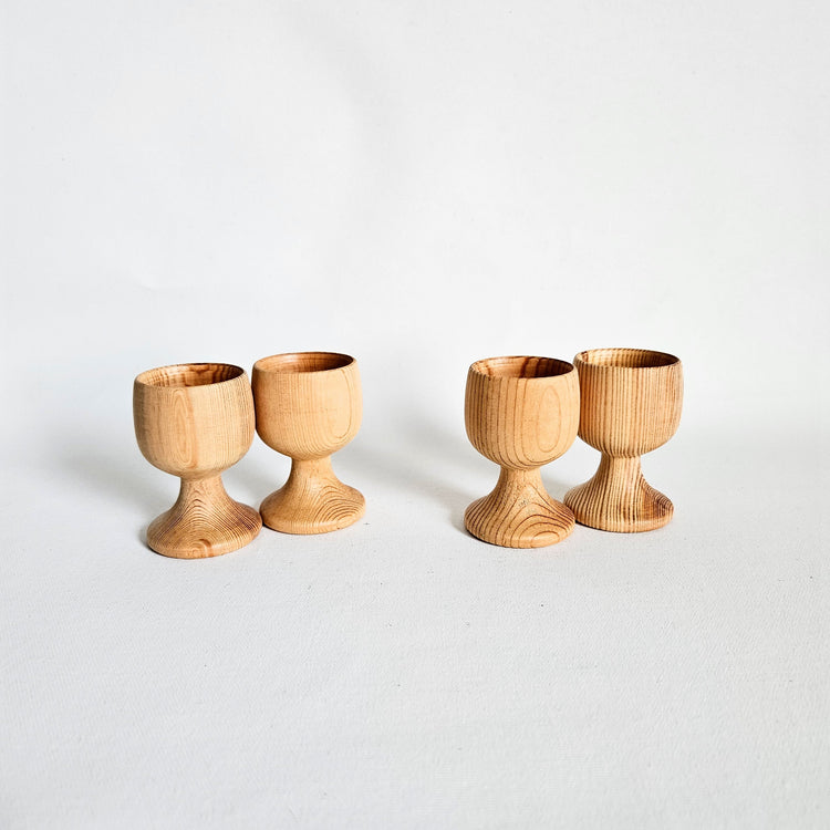 Lot de 2 coquetiers en bois vintage