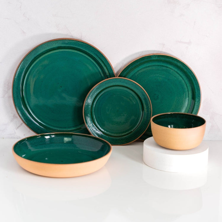 Emerald stoneware plates and bowls [varied sizes] 