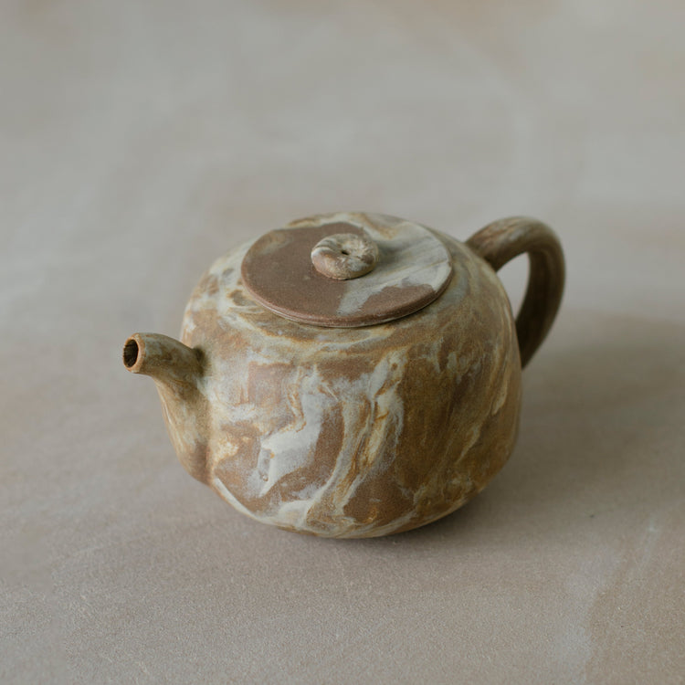 Petite théière en nerikomi