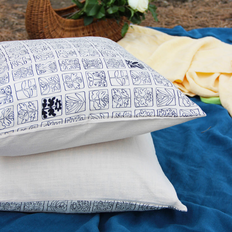 Housse de coussin Tuiles fleurs