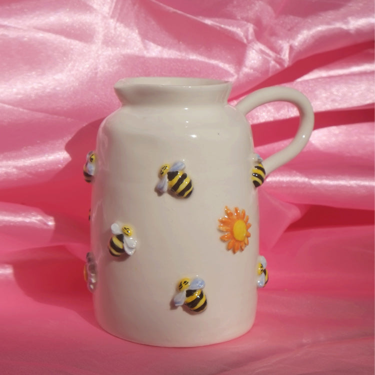 Bee face flower ceramic jug vase 