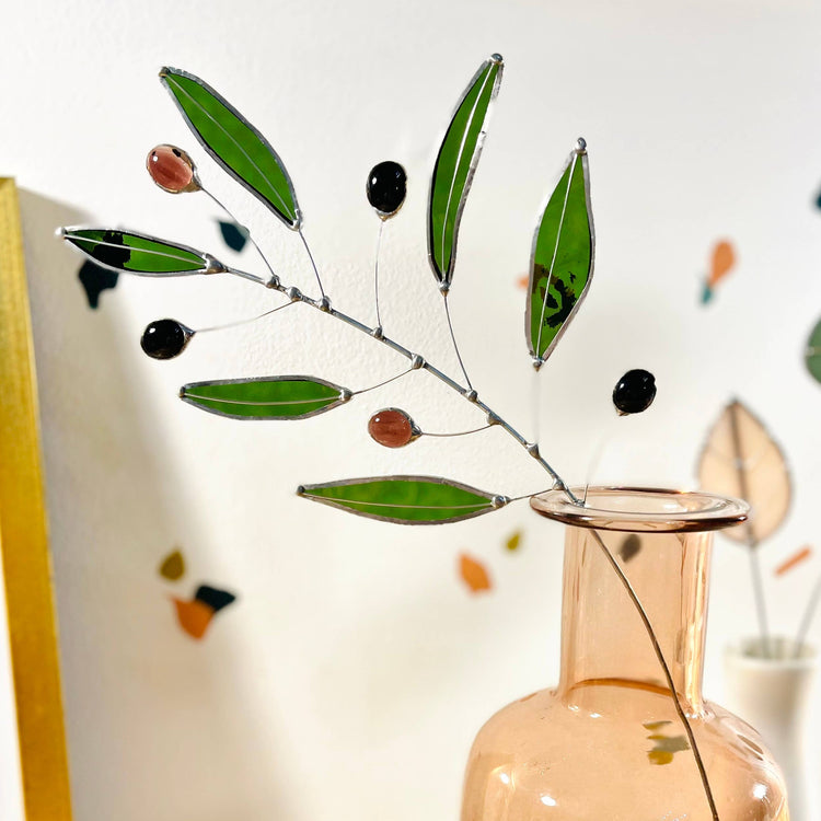 Branche d'olivier en vitrail