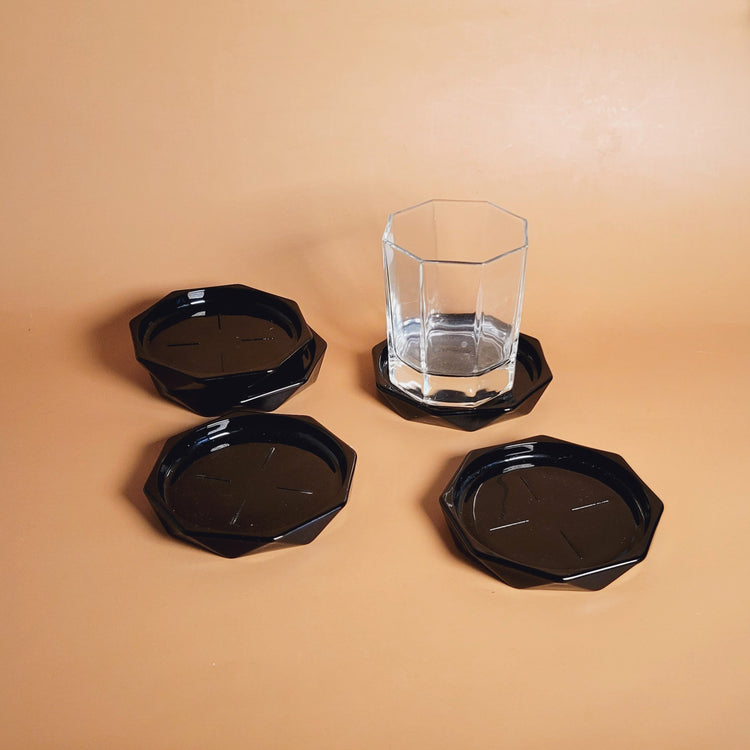 Ensemble de 4 sous-verres vintage en milkglass